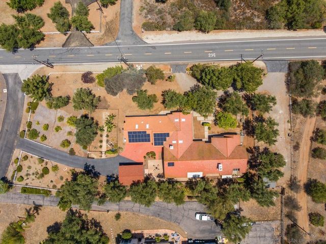 579 Alpine Trail Rd., Alpine, CA 91901