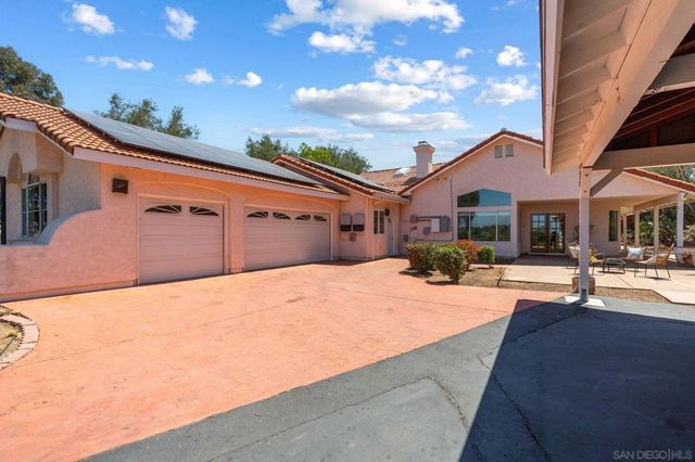 579 Alpine Trail Rd., Alpine, CA 91901
