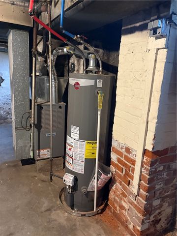 1001 E Stewart Street, Dayton, OH 45410