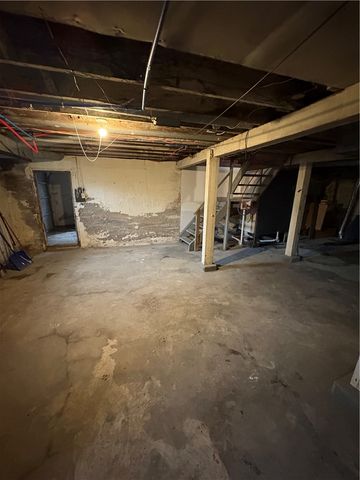 1001 E Stewart Street, Dayton, OH 45410