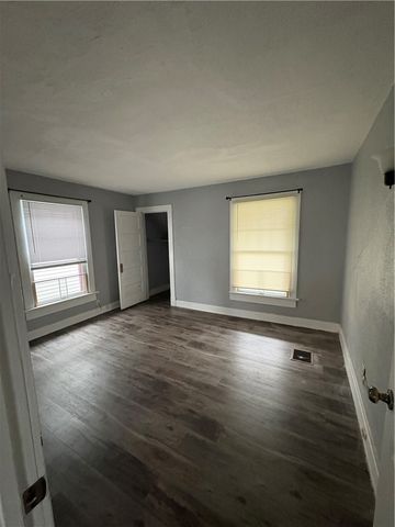 1001 E Stewart Street, Dayton, OH 45410