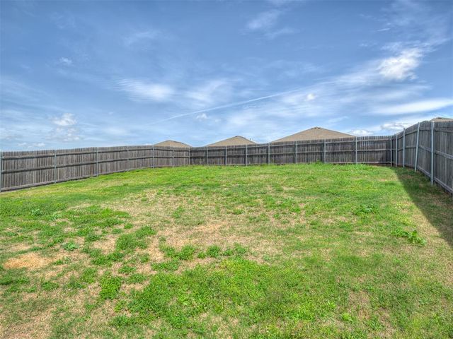 4320 Siena Ridge Boulevard, Mustang, OK 73179