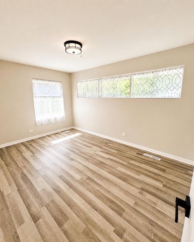 6747 Birch Place, Gary, IN 46403