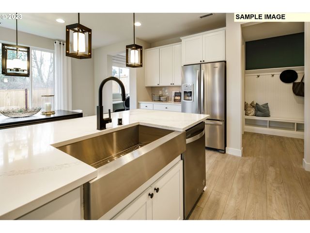 8702 S SCHUSTER Way, Ridgefield, WA 98642