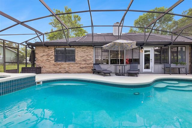 8617 AMBER OAK COURT, Orlando, FL 32817
