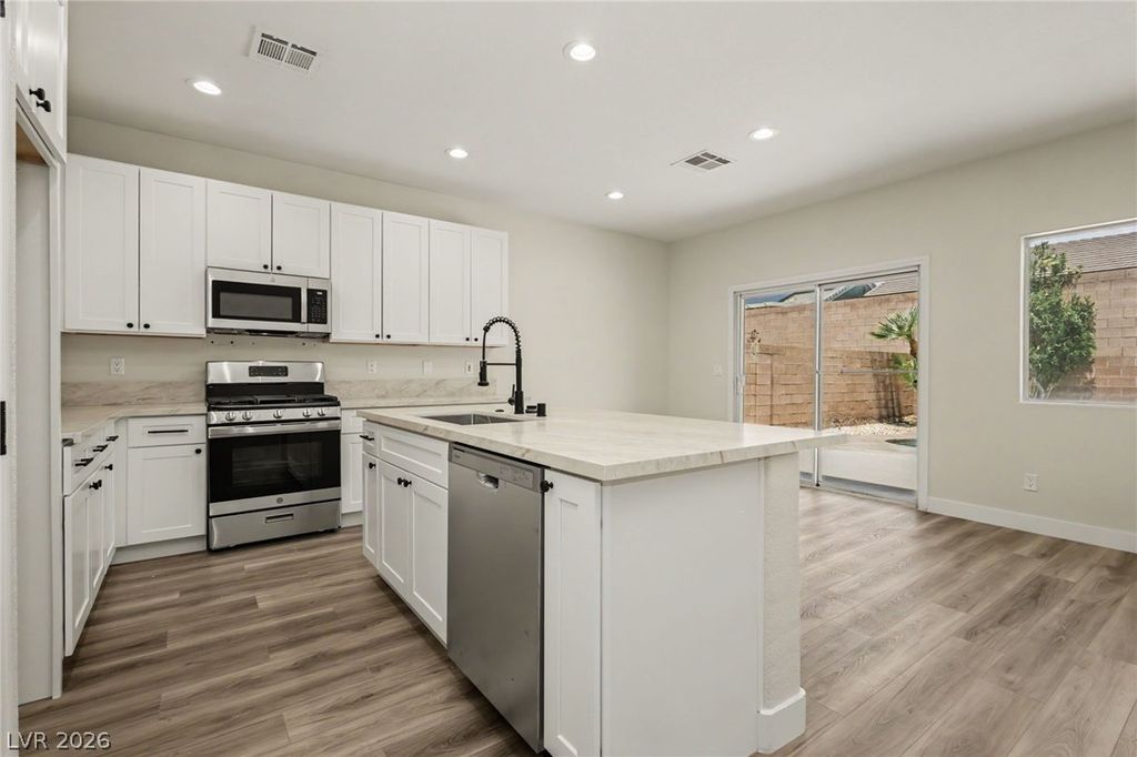 2922 Mastercraft Avenue, North Las Vegas, NV 89031 — photo 5