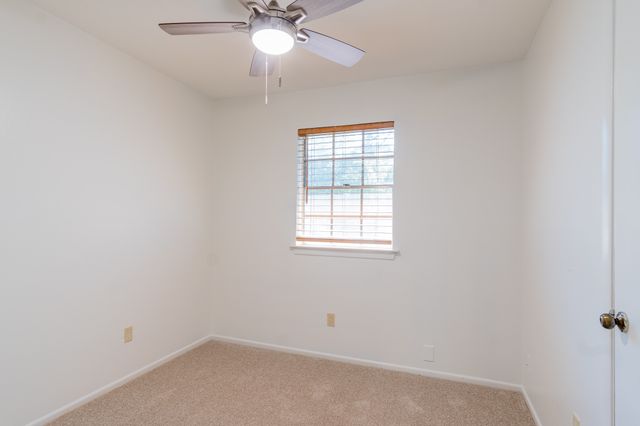 2407 Hilldale Boulevard, Arlington, TX 76016