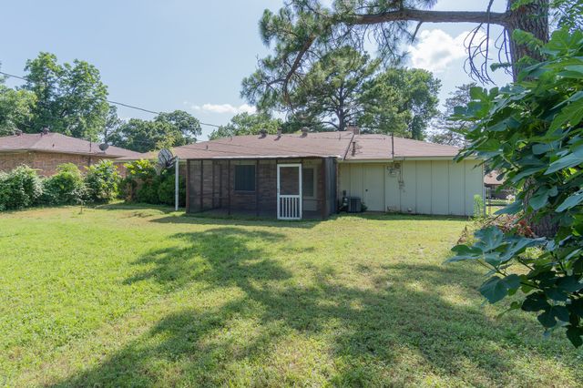 2407 Hilldale Boulevard, Arlington, TX 76016