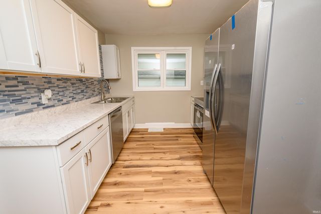 1448 W 14th Street, Muncie, IN 47302