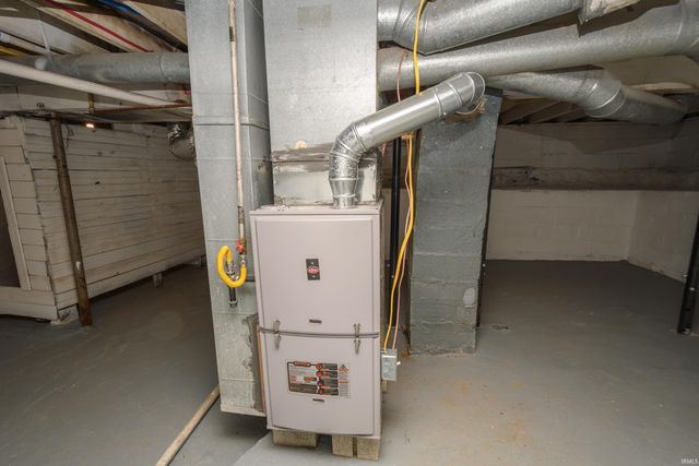 1448 W 14th Street, Muncie, IN 47302