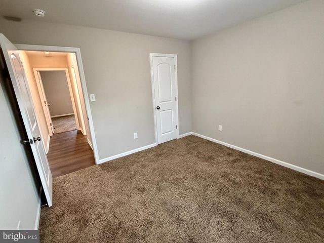 180 SANIBEL WAY, Martinsburg, WV 25405