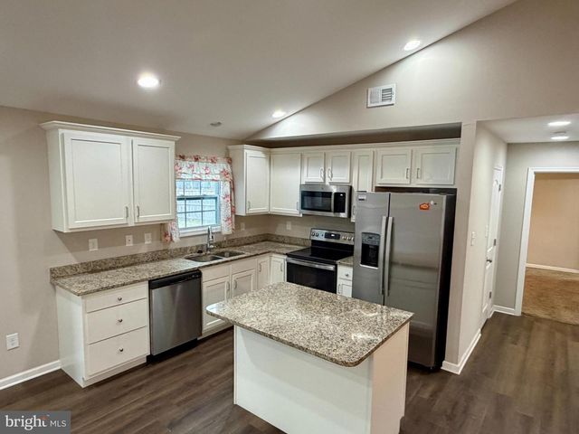 180 SANIBEL WAY, Martinsburg, WV 25405