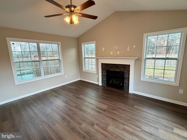 180 SANIBEL WAY, Martinsburg, WV 25405