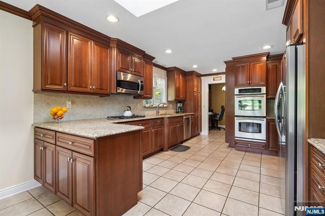 107 Arverne Road, West Orange, NJ 07052
