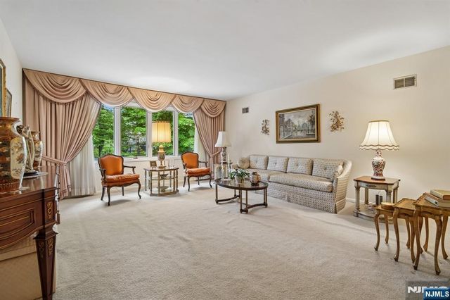 107 Arverne Road, West Orange, NJ 07052