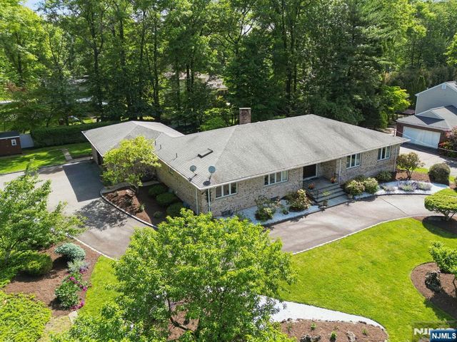 107 Arverne Road, West Orange, NJ 07052