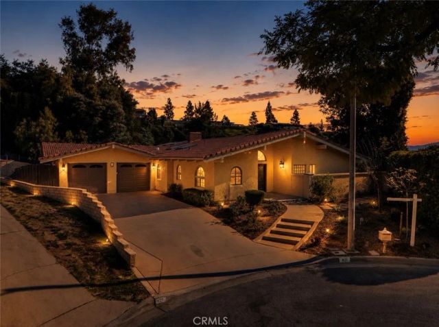 821 Guanajuato, Claremont, CA 91711