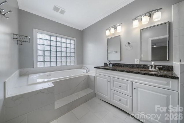 120 Royal Pointe Way, Mooresville, NC 28117