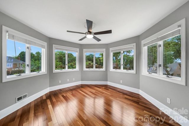 120 Royal Pointe Way, Mooresville, NC 28117