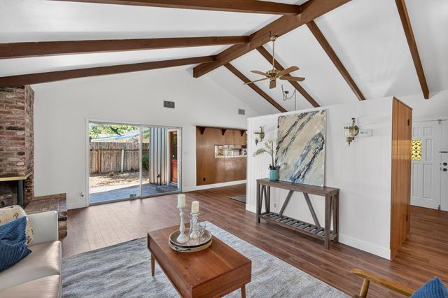 1109 W Churchill St, Stockton, CA 95207