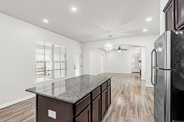 1423 Catahoula Dr, Baton Rouge, LA 70820