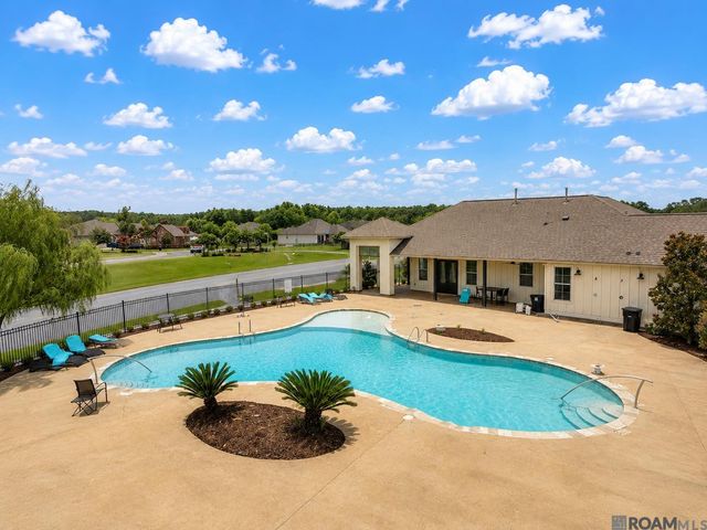 1423 Catahoula Dr, Baton Rouge, LA 70820