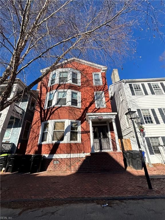 422 London St Apt 3, Portsmouth, VA 23704