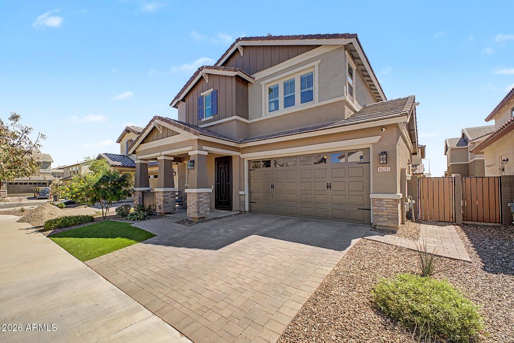 Image 3 of property listing at 16257 W AVENIDA DEL SOL -- W, Surprise, AZ 85387