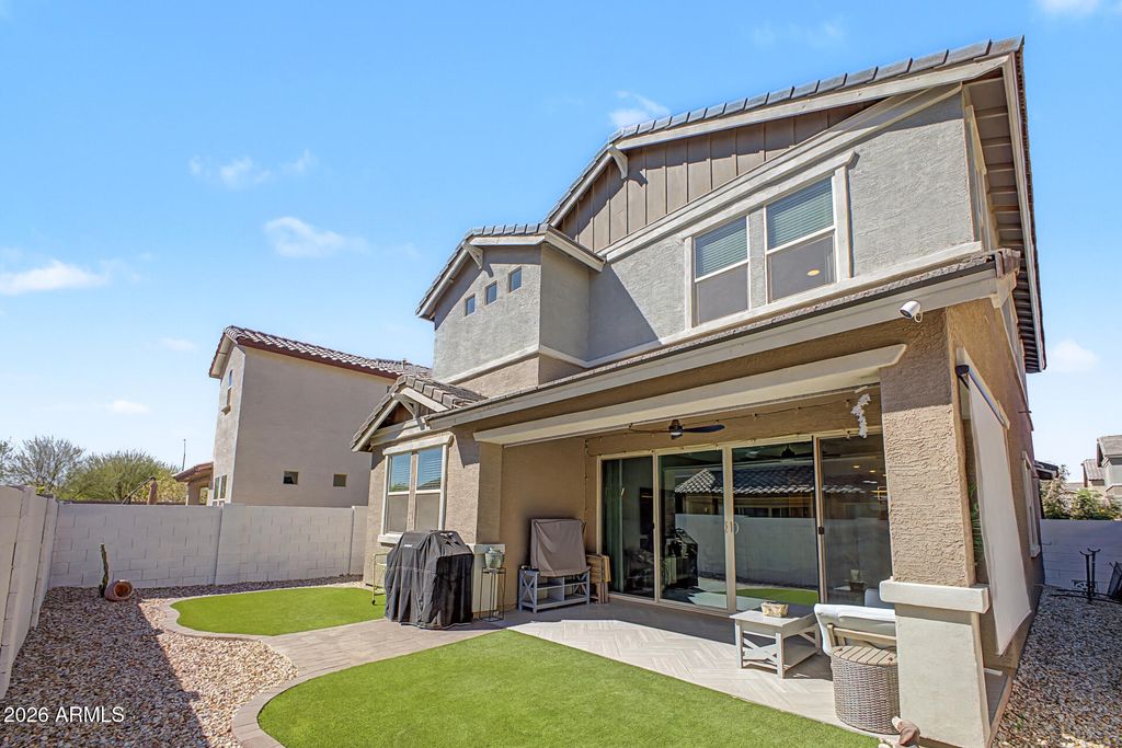Image 37 of property listing at 16257 W AVENIDA DEL SOL -- W, Surprise, AZ 85387