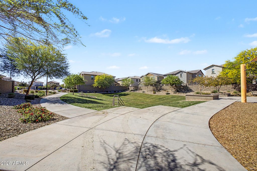 Image 41 of property listing at 16257 W AVENIDA DEL SOL -- W, Surprise, AZ 85387