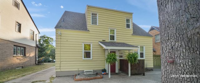 1236 Benjamin Avenue Se, City Of Grand Rapids, MI 49506