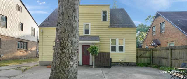 1236 Benjamin Avenue Se, City Of Grand Rapids, MI 49506