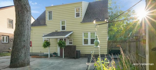 1236 Benjamin Avenue Se, City Of Grand Rapids, MI 49506
