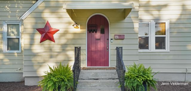 1236 Benjamin Avenue Se, City Of Grand Rapids, MI 49506