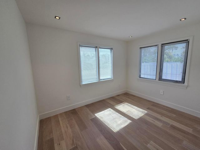 3809 S Olive Avenue, West Palm Beach, FL 33405