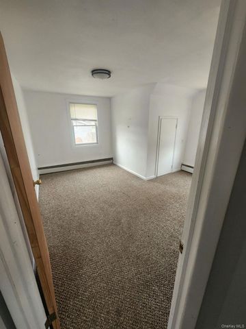 359 Erlanger Boulevard, North Babylon, NY 11703