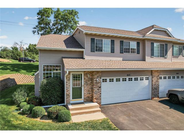 843 Summer Pines Circle, Hudson, WI 54016