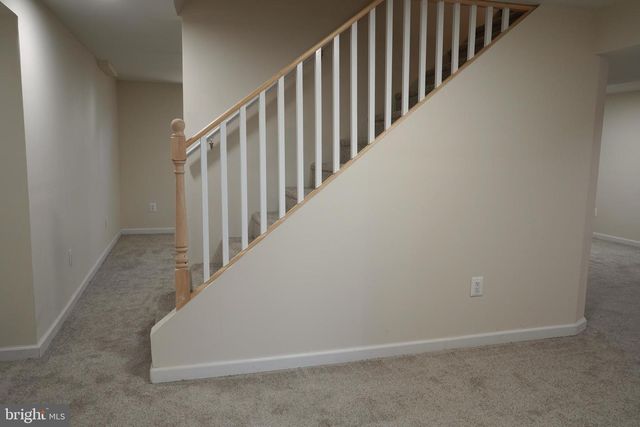 63 MECRAY LN, Maple Shade, NJ 08052