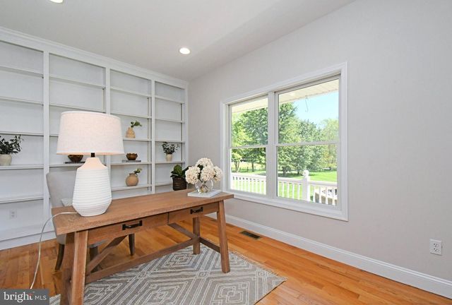 2 TRABER LN, Spring City, PA 19475