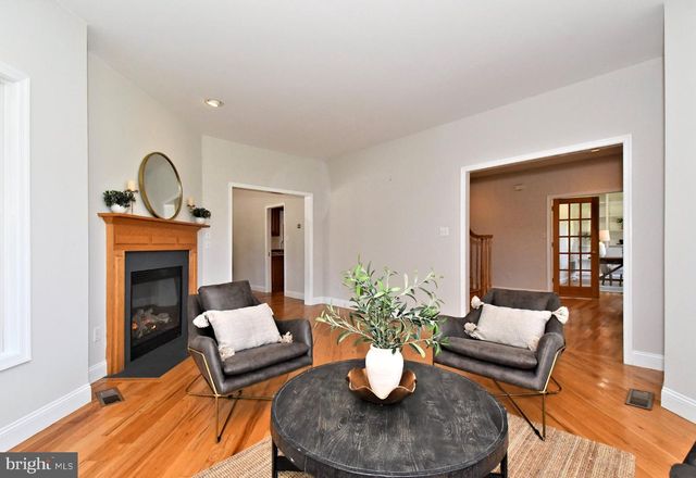 2 TRABER LN, Spring City, PA 19475