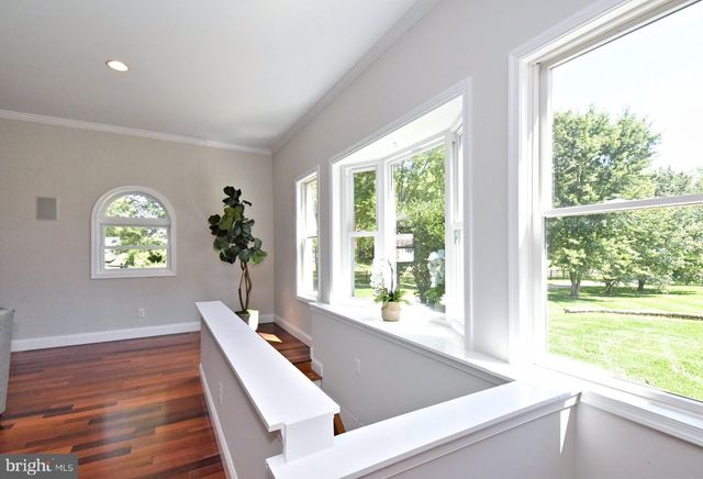 2 TRABER LN, Spring City, PA 19475