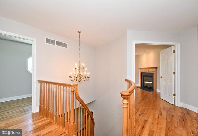 2 TRABER LN, Spring City, PA 19475