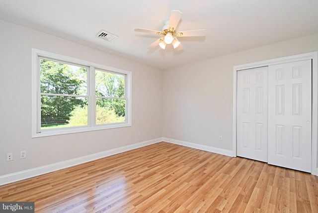 2 TRABER LN, Spring City, PA 19475
