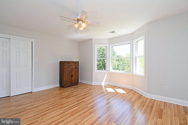 2 TRABER LN, Spring City, PA 19475