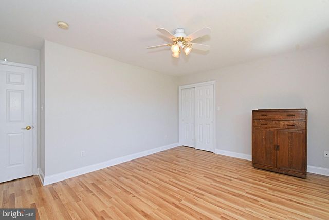 2 TRABER LN, Spring City, PA 19475