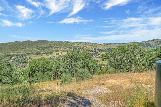 19511 Oak Haven Road, Lower Lake, CA 95457