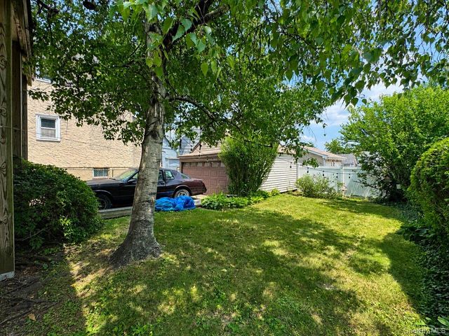 113 Rhodes Street, New Rochelle, NY 10801