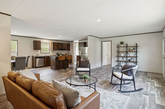 825 Gaulden Hollow Rd, Lafayette, TN 37083