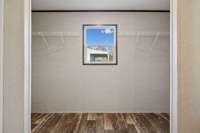 825 Gaulden Hollow Rd, Lafayette, TN 37083