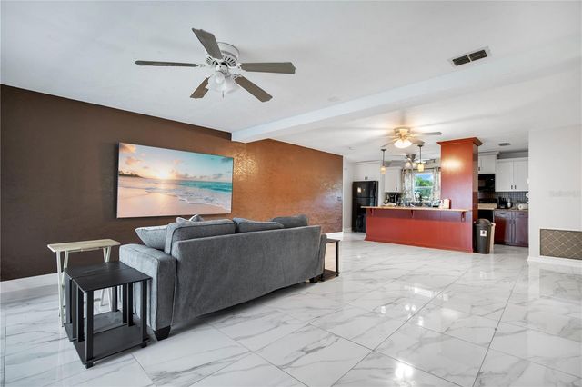 2422 SWEETBRIAR COURT, Kissimmee, FL 34744